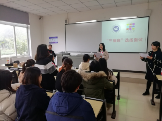 http://gl.cqie.edu.cn/upfiles/201811/20181129112434957003.png