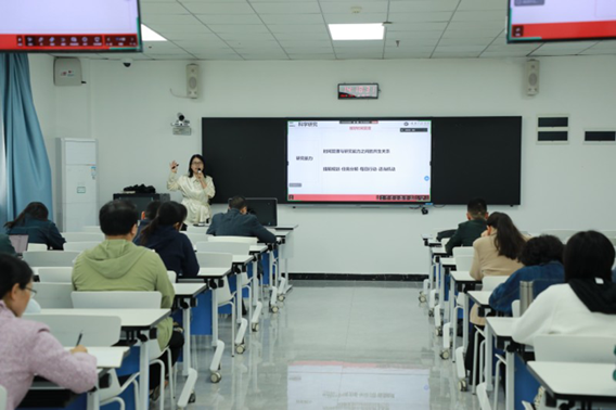 2025-10-29 19:52:23.429000